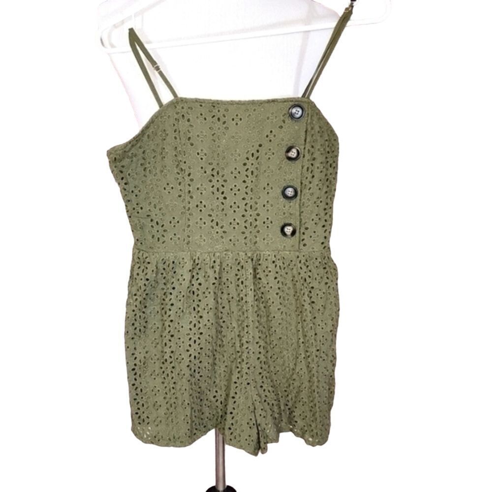 Sky and‎ Sparrow Olive Romper Size Medium